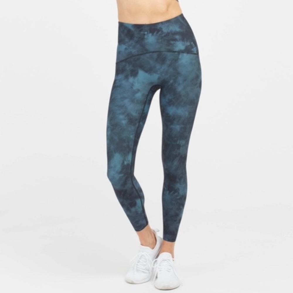 Spanx Booty Boost Active Tie Dye Leggings Large